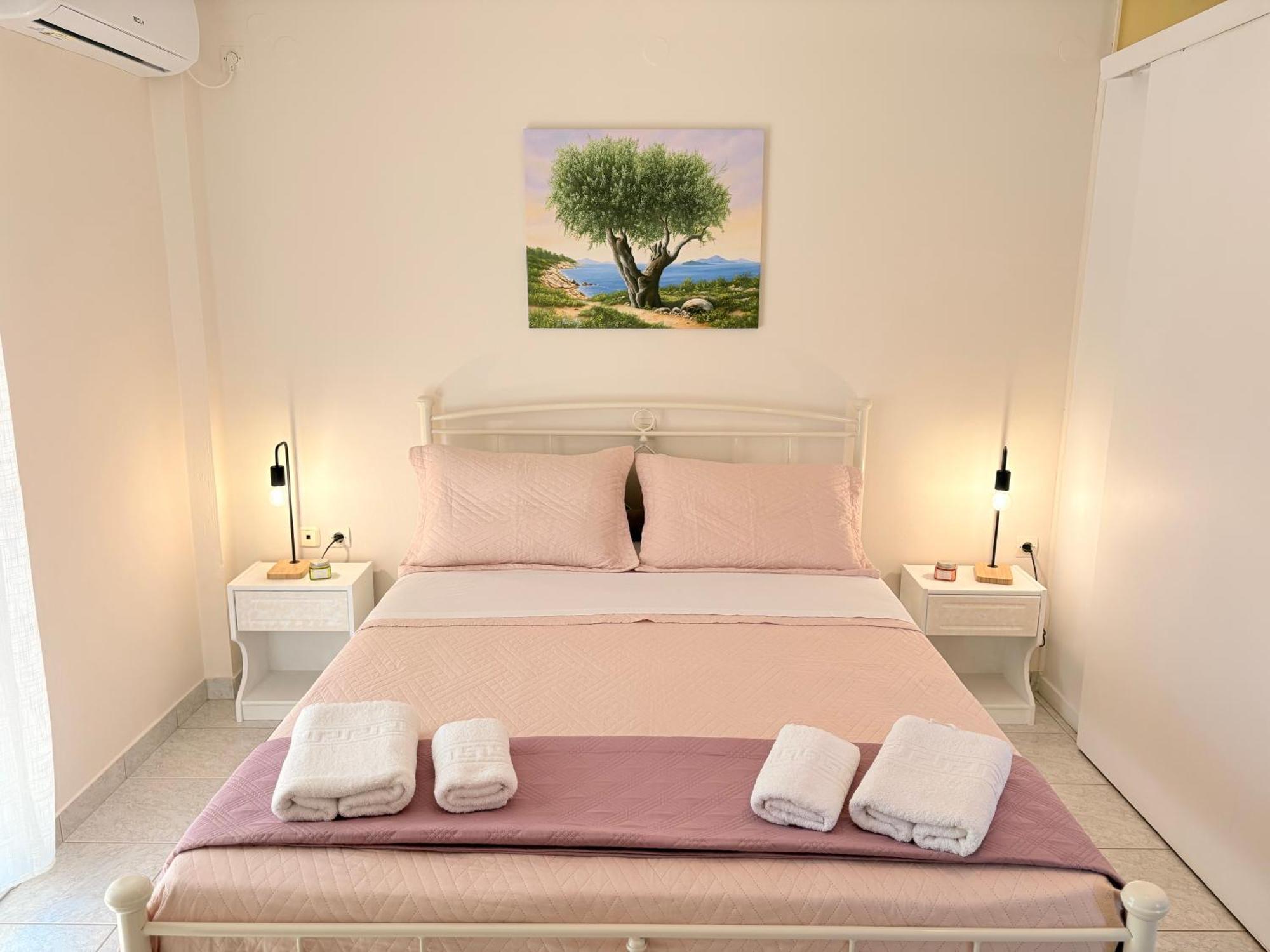 Myrtos Hotel Divarata エクステリア 写真